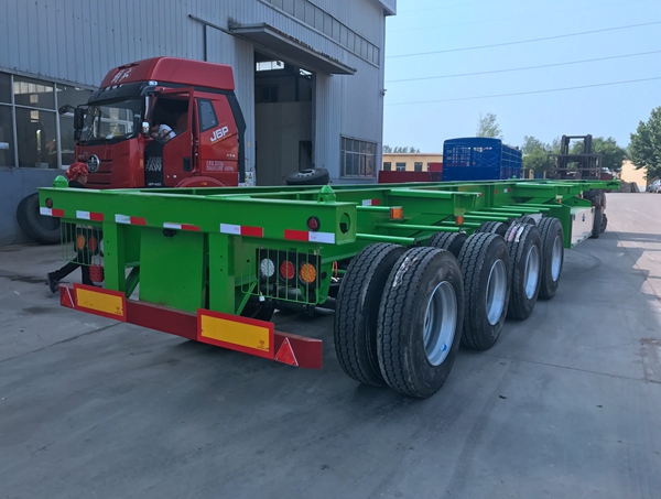重型骨架半掛車(chē)廠家